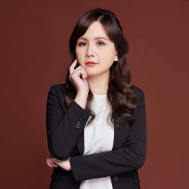 Qmei Wang